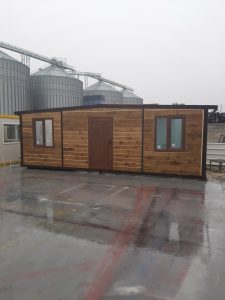 Контейнери с облицовка