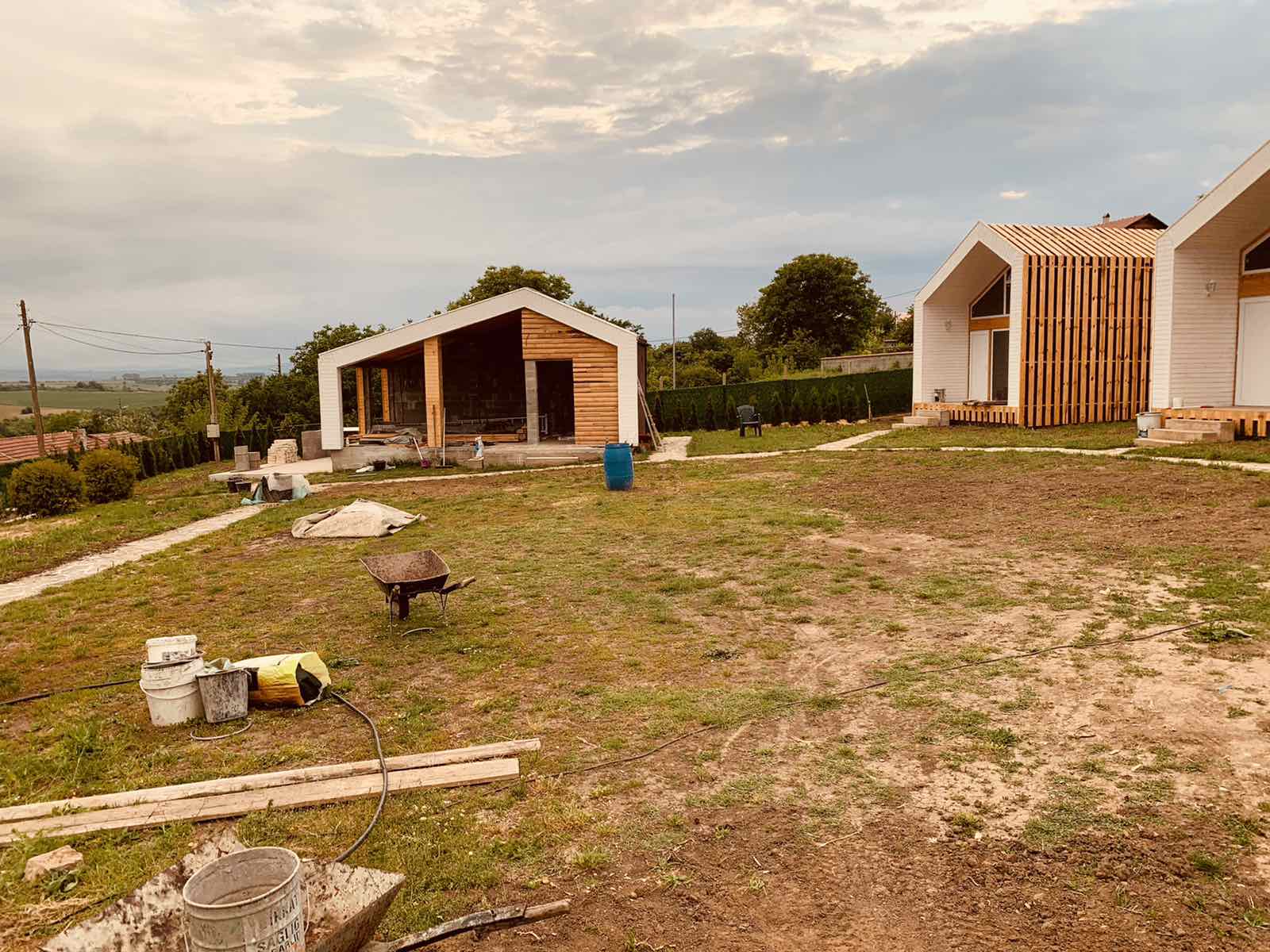 Къщи за гости 2