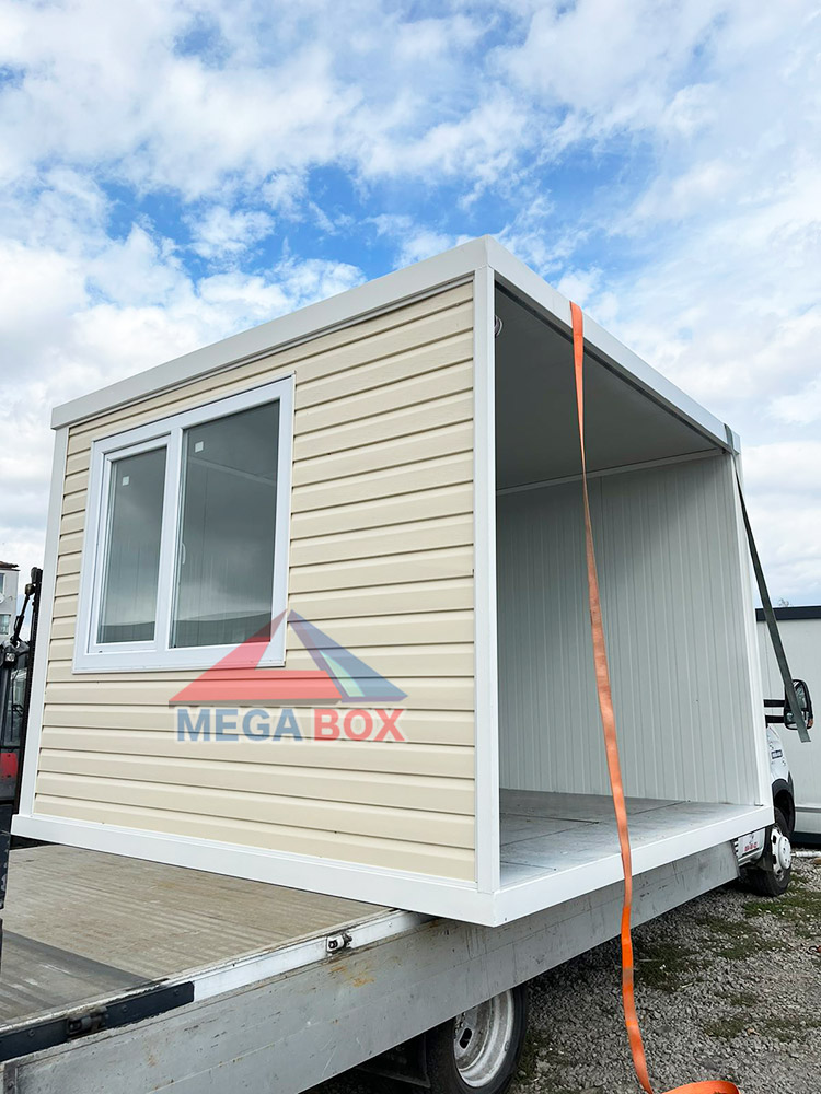 При транспортиране модулна къща от контейнер