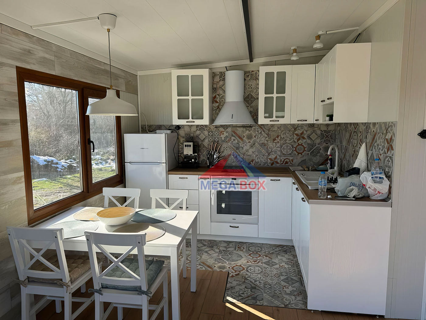 megabox-jilishten-konteiner-4